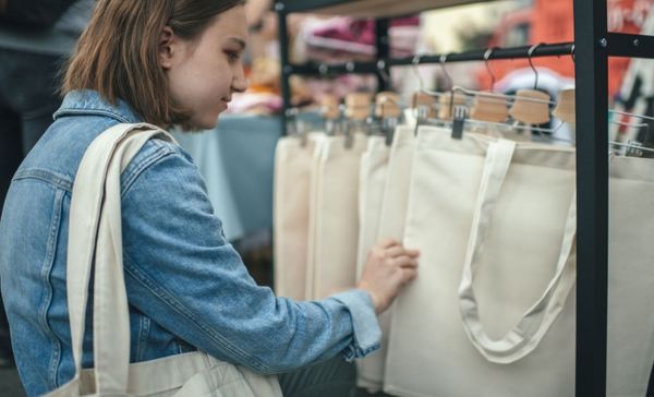 Event giveaways/gadgets: what are the best ones to give and why?